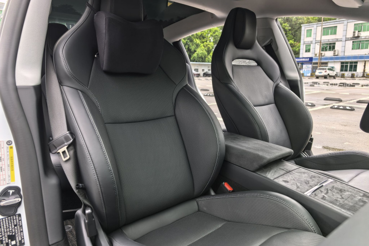 Tesla Model 3 2024 #10 Tesla Model 3 2024 car image #10