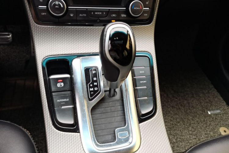 GEELY Emgrand GS 2016 #16 GEELY Emgrand GS 2016 car image #16