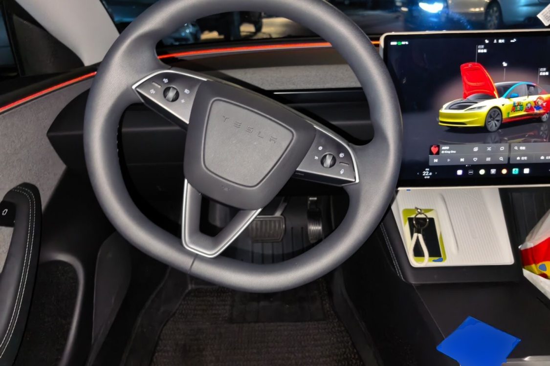 Tesla Model 3 2024 #22 Tesla Model 3 2024 car image #22