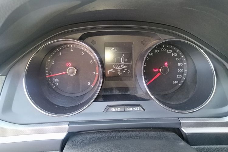 Volkswagen Bora 2016 immagine di auto #12