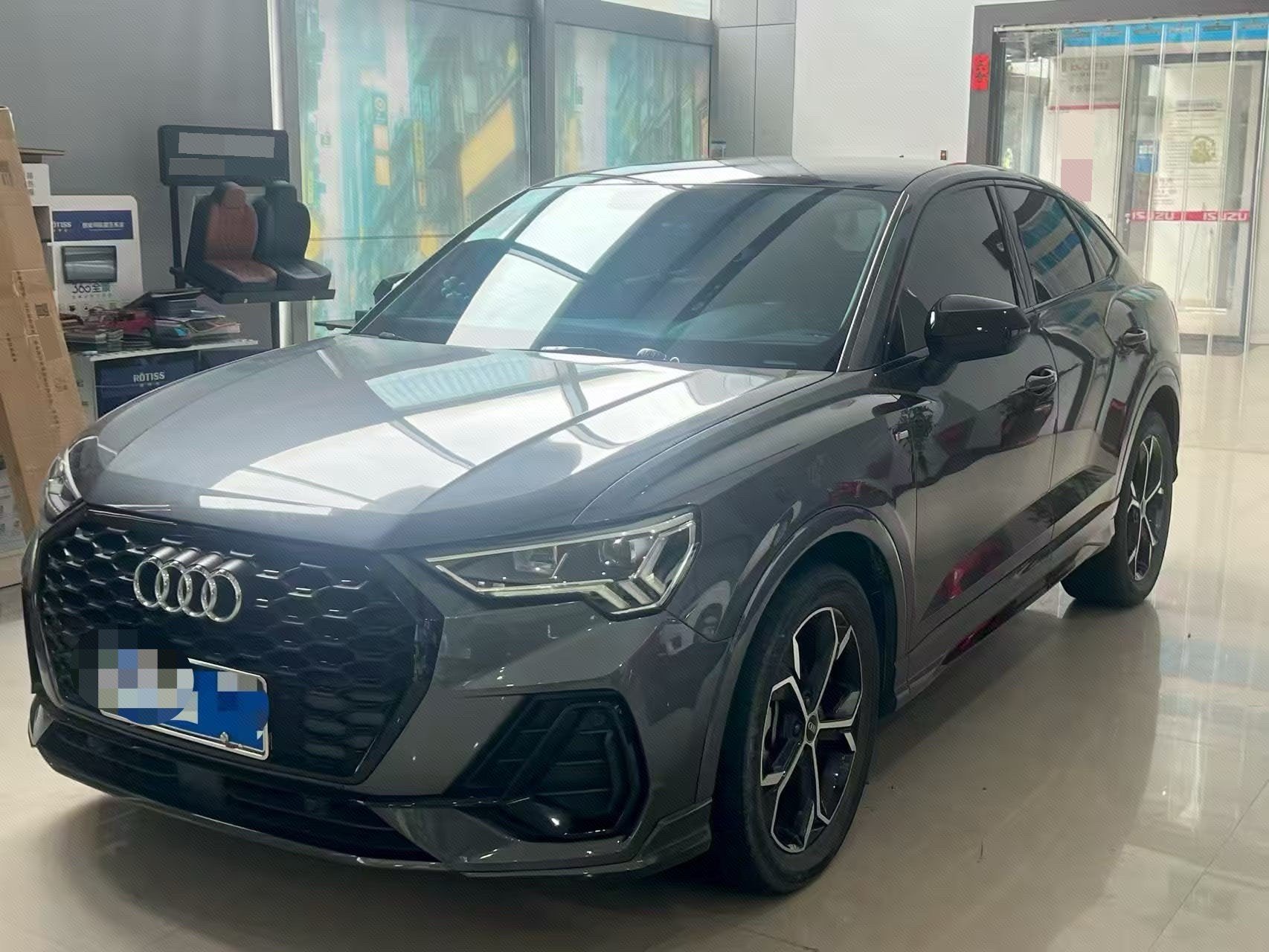 Audi Q3 Sportback 2023 Audi Q3 Sportback 2023 car image