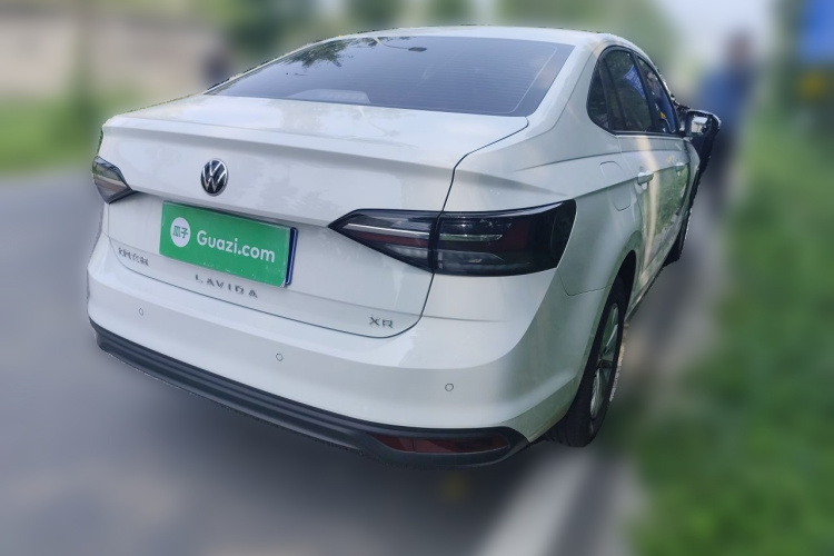 Volkswagen Lavida 2025 car image #5