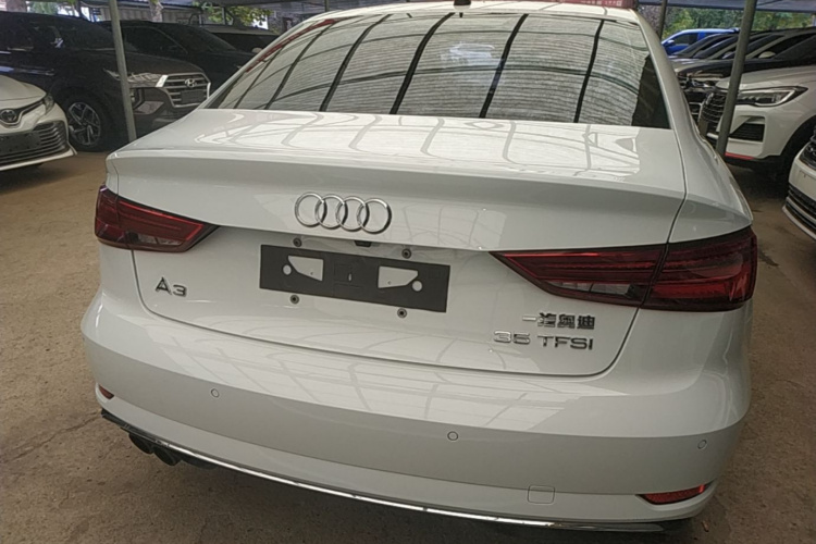 Audi A3 2019 صورة سيارة #6