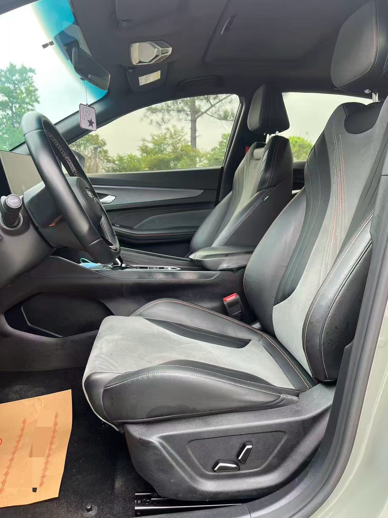 GEELY Binray 2022 car image #5