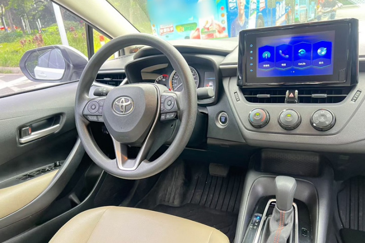 Toyota Corolla 2021 car image #10