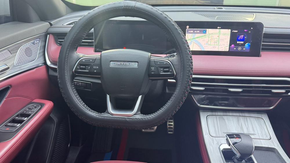 Jetour X70 PLUS 2023 #17 Jetour X70 PLUS 2023 car image #17