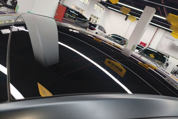 Tesla Model Y 2025 #25 Tesla Model Y 2025 car image #25