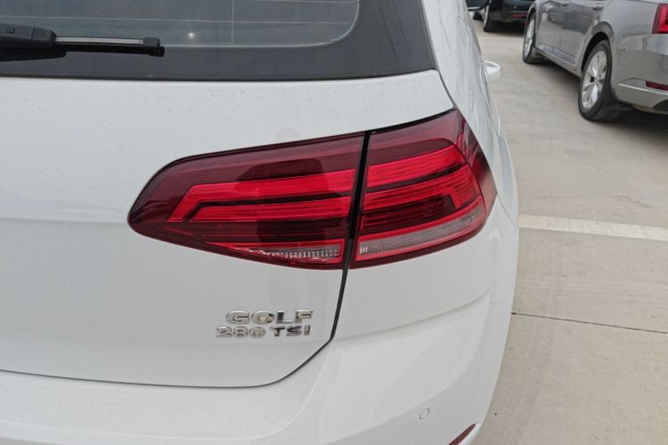 Volkswagen Golf 2019 #8 Volkswagen Golf 2019 car image #8