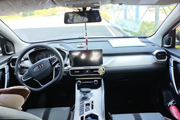GEELY Coolray 2024 #7 GEELY Coolray 2024 car image #7