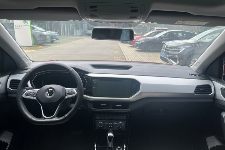 Volkswagen Tacqua 2021 #15 Volkswagen Tacqua 2021 صورة سيارة #15