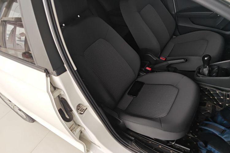 Volkswagen Santana 2018 #24 Volkswagen Santana 2018 car image #24