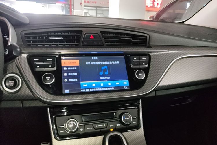 GEELY Emgrand GS 2018 #13 GEELY Emgrand GS 2018 car image #13