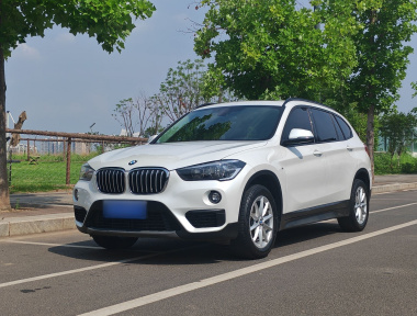 BMW X1 2018 immagine di auto 