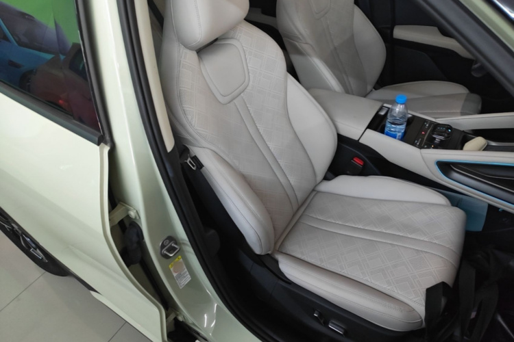 BYD YuanUP 2024 car image #24