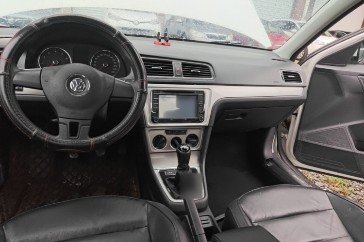 Volkswagen Lavida 2016 car image #10
