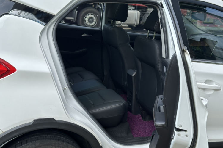 BYD Yuan New Energy 2019 #18 BYD Yuan New Energy 2019 car image #18