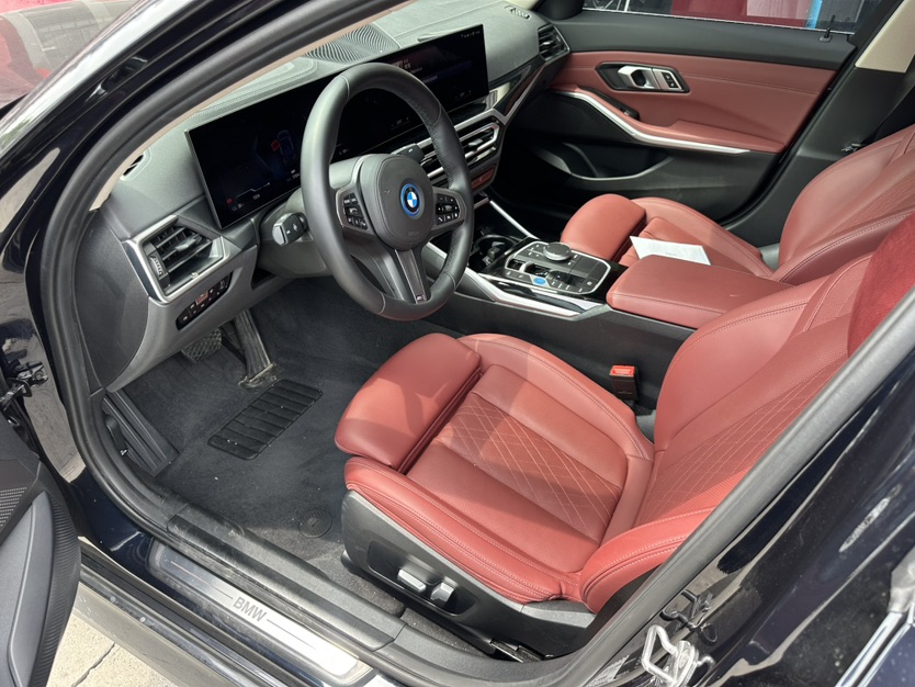 BMW i3 2023 image de voiture #4