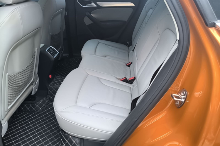 Audi Q3 2015 #17 Audi Q3 2015 car image #17