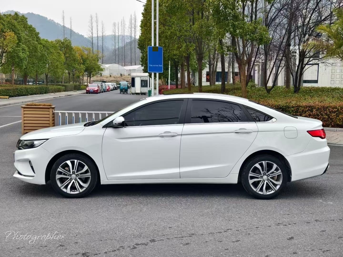 GEELY Emgrand GL 2018 car image #7