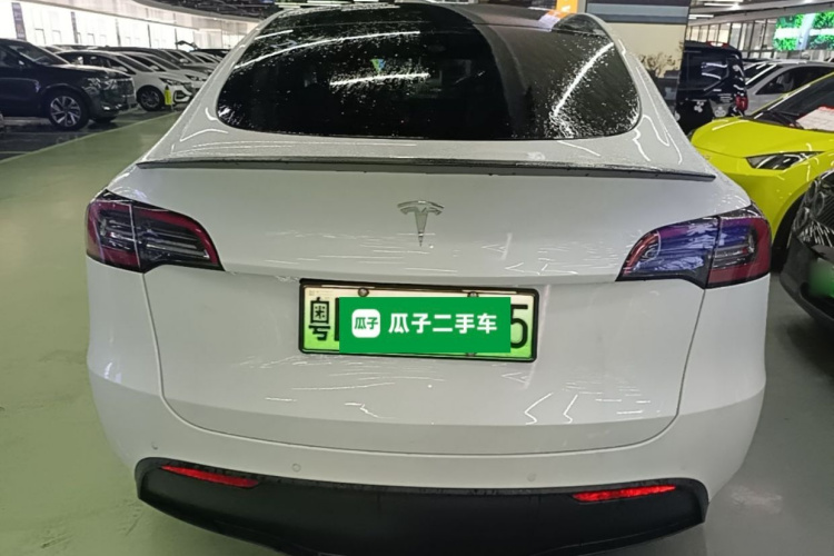 Tesla Model Y 2022 #6 Tesla Model Y 2022 car image #6