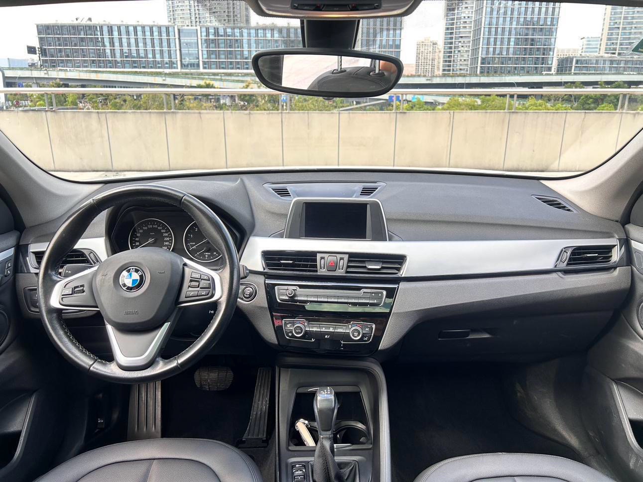 BMW X1 2018 #14 BMW X1 2018 car image #14