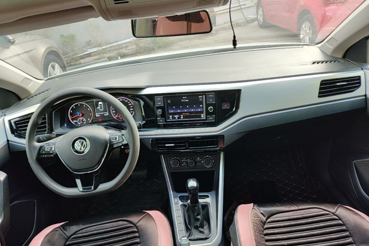 Volkswagen Polo 2021 #10 Volkswagen Polo 2021 car image #10