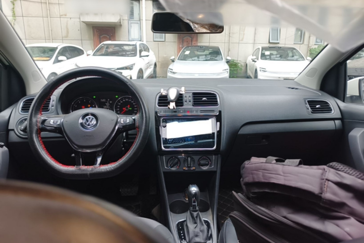 Volkswagen Polo 2019 #10 Volkswagen Polo 2019 car image #10