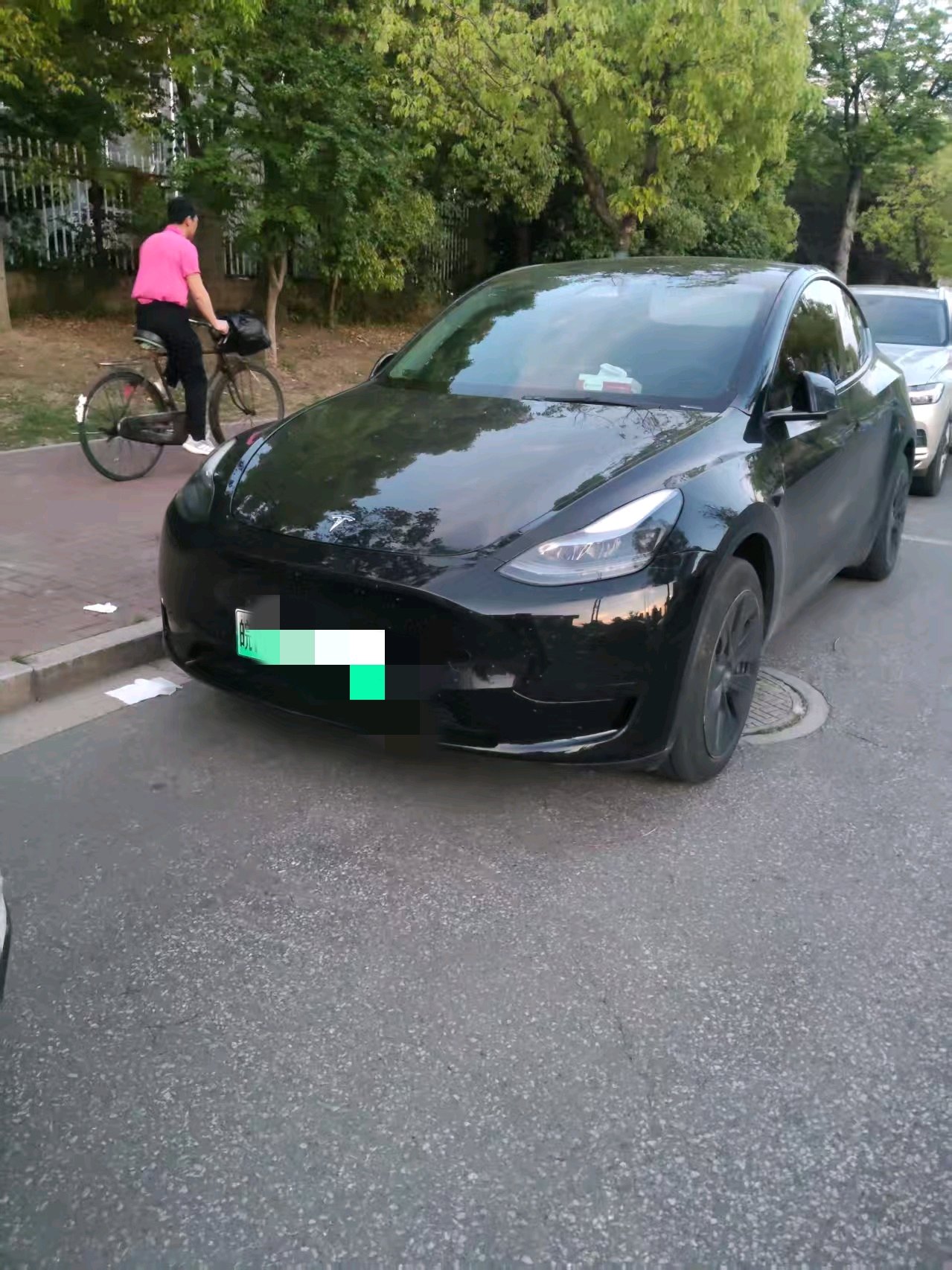 Tesla Model Y 2022 immagine di auto 