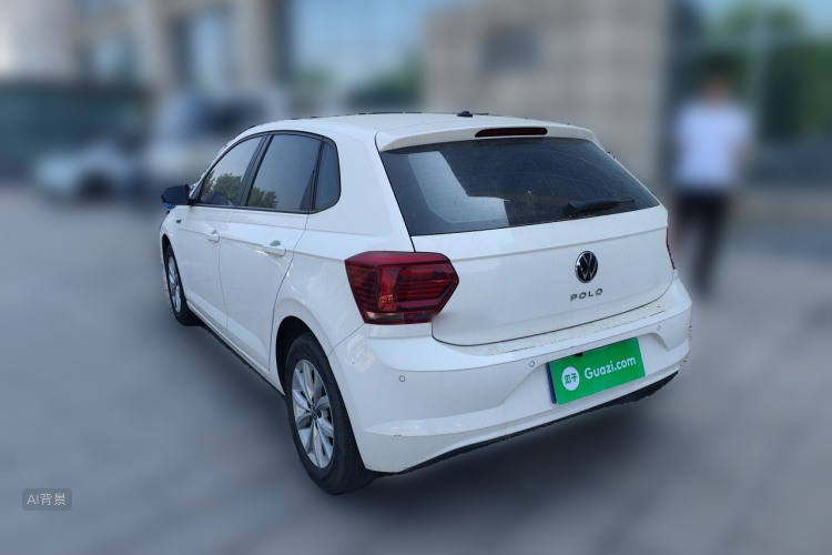 Volkswagen Polo 2022 car image #5