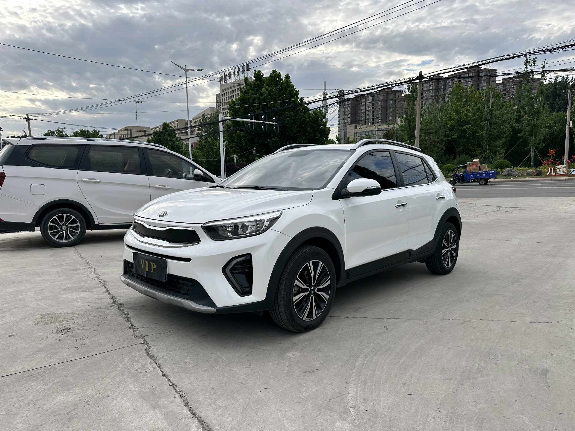 Kia KX1 2019 Kia KX1 2019 car image