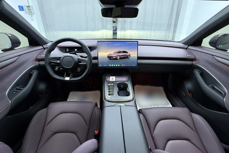 MI SU7 2025 immagine di auto #12