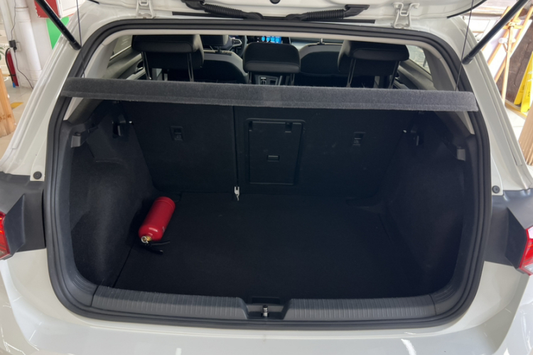 Volkswagen Golf 2021 immagine di auto #22