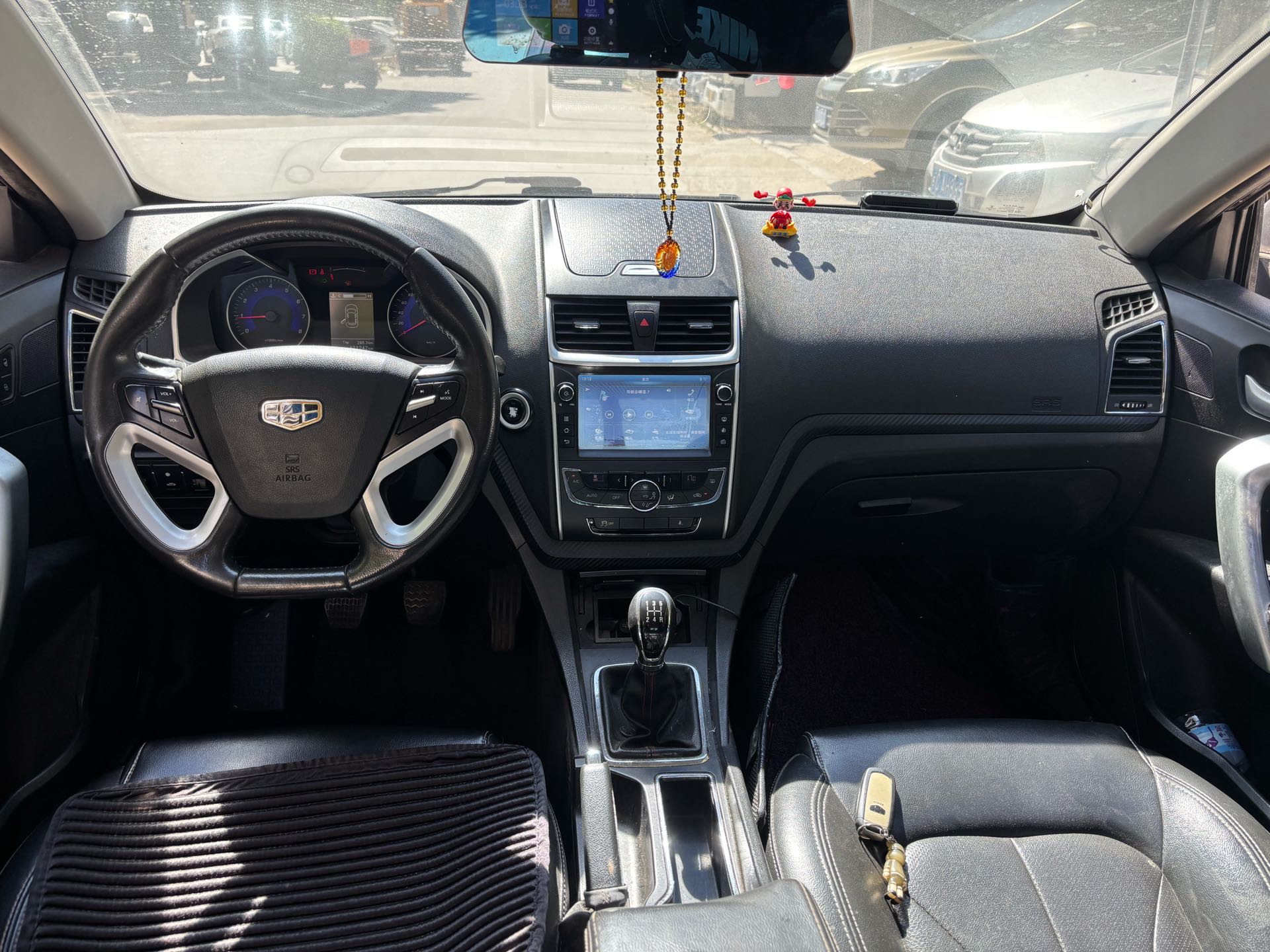 GEELY Emgrand 2016 #4 GEELY Emgrand 2016 صورة سيارة #4