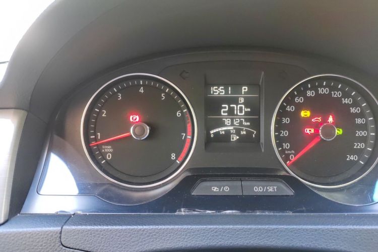 Volkswagen Santana 2016 car image #8