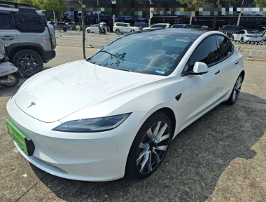 Tesla Model 3 2024 Tesla Model 3 2024 car image