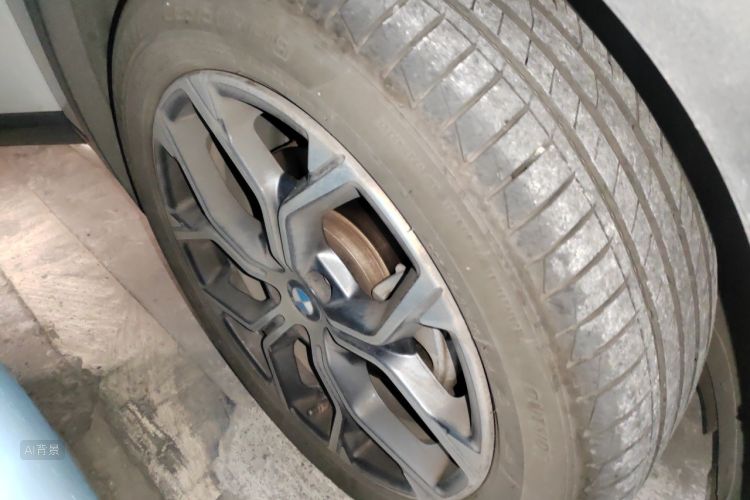 BMW X1 2020 car image #9
