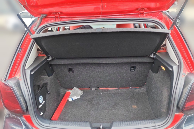 Volkswagen Polo 2018 car image #21