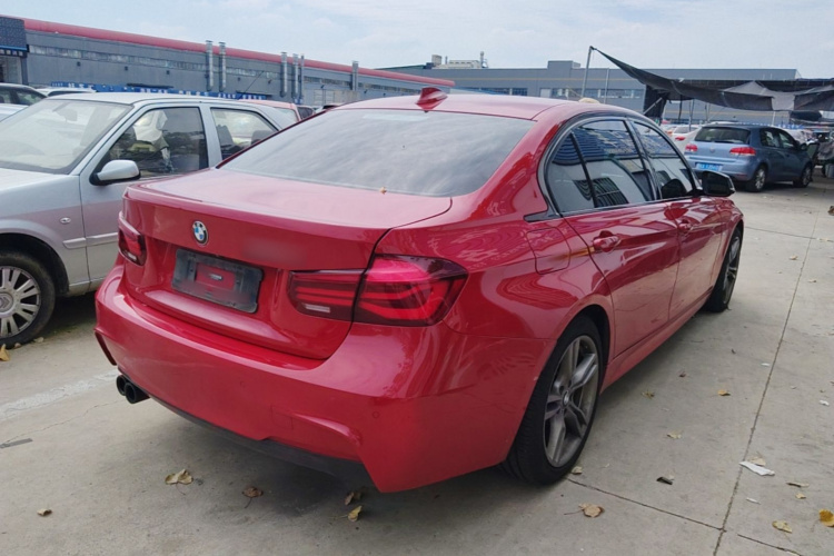BMW 3 Series 2018 #7 BMW 3 Series 2018 car image #7