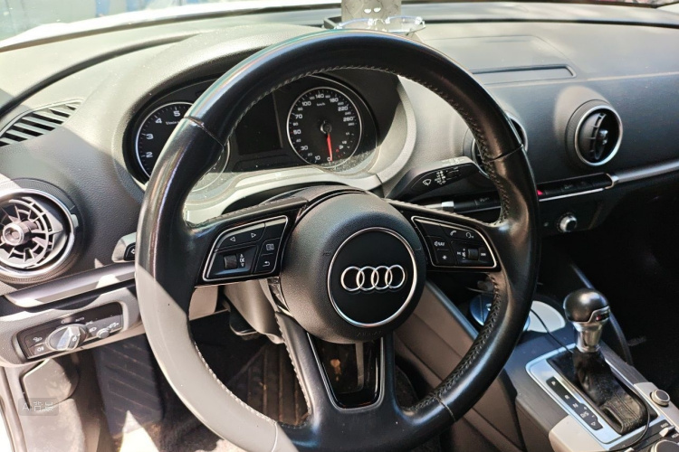 Audi A3 2018 #12 Audi A3 2018 car image #12