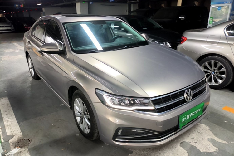 Volkswagen Bora 2019 #4 Volkswagen Bora 2019 صورة سيارة #4