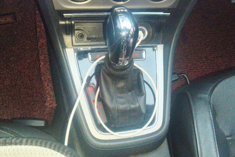Volkswagen Lavida 2015 immagine di auto #16