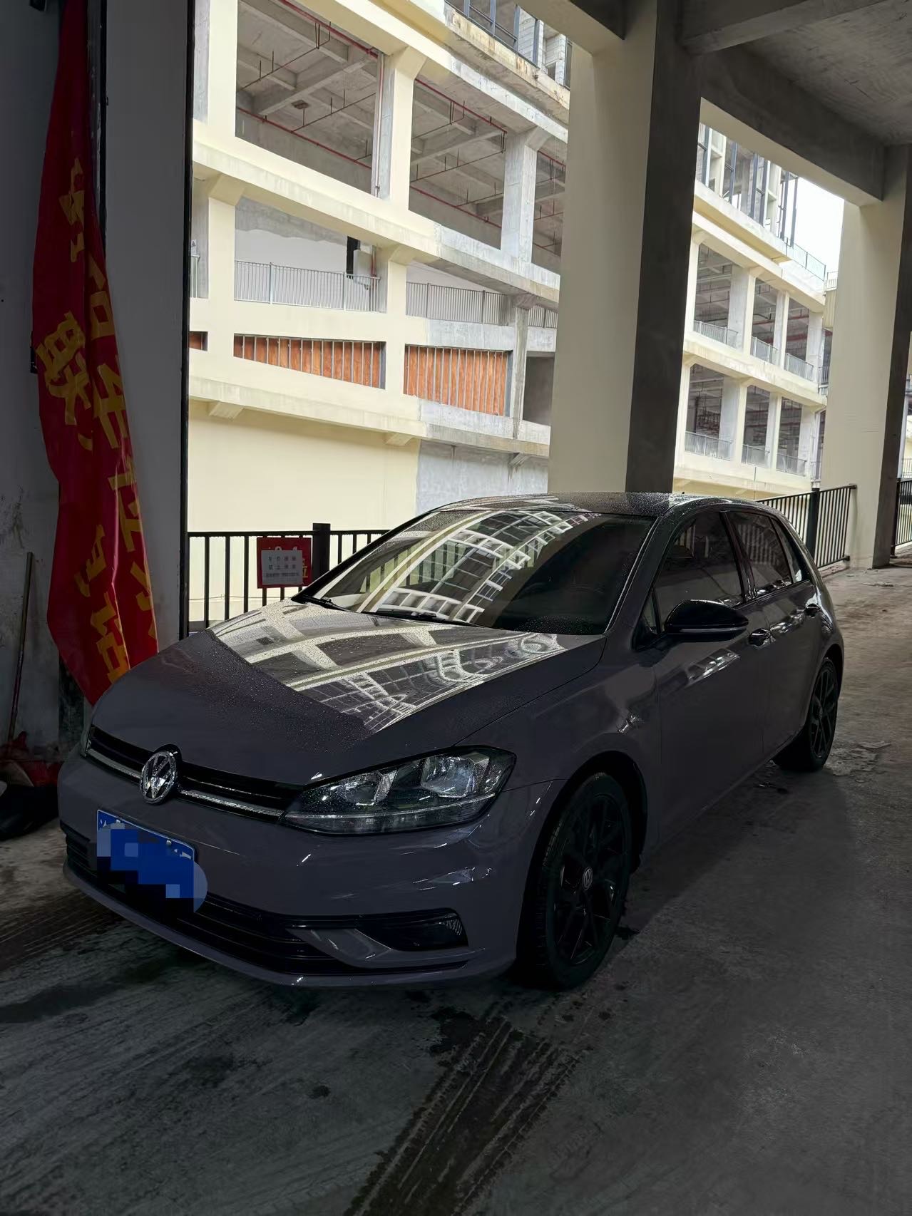 2019 immagine di auto 