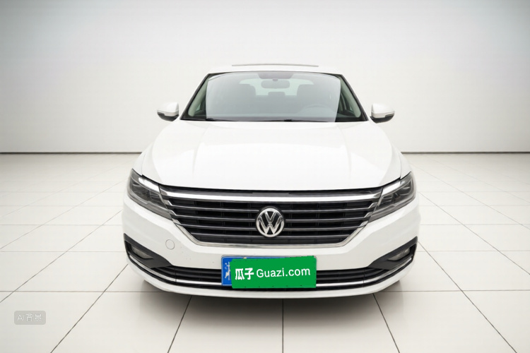 Volkswagen Lavida 2019 car image #3