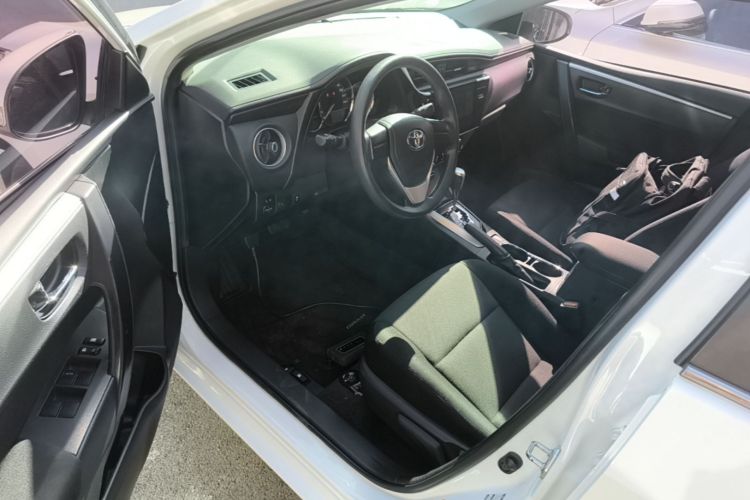 Toyota Corolla 2019 car image #16