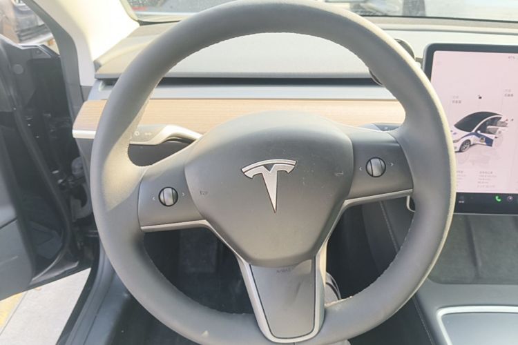 Tesla Model 3 2023 #11 Tesla Model 3 2023 car image #11