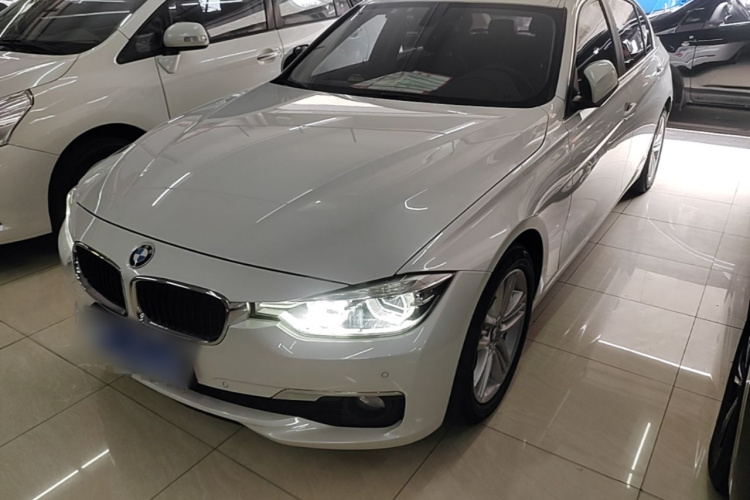 BMW 3 Series 2017 #2 BMW 3 Series 2017 car image #2