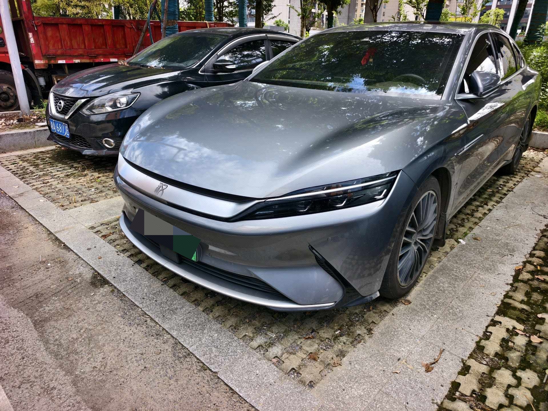BYD Han 2023 BYD Han 2023 car image