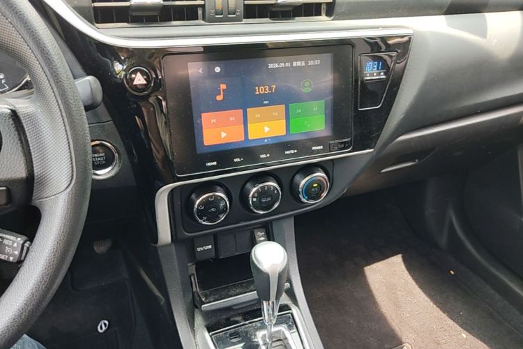 Toyota Corolla 2018 car image #15