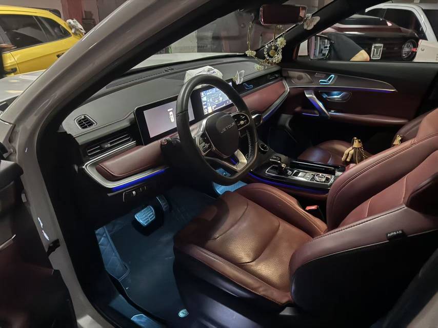 Jetour X70 PLUS 2022 car image #3