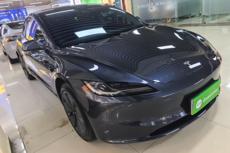 Tesla Model 3 2024 #4 Tesla Model 3 2024 car image #4